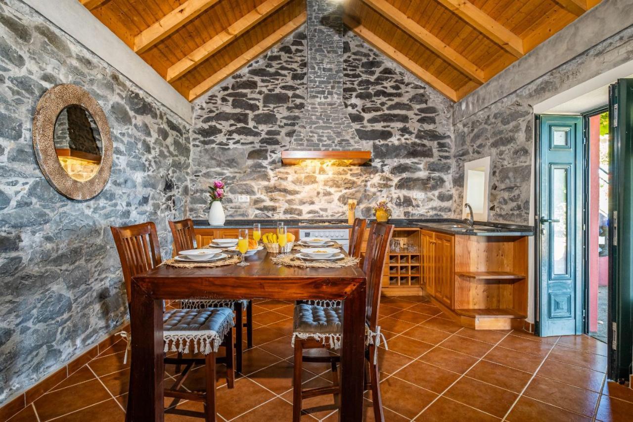 Rainbow Cottage By Madeira Sun Travel Ponta do Pargo Luaran gambar
